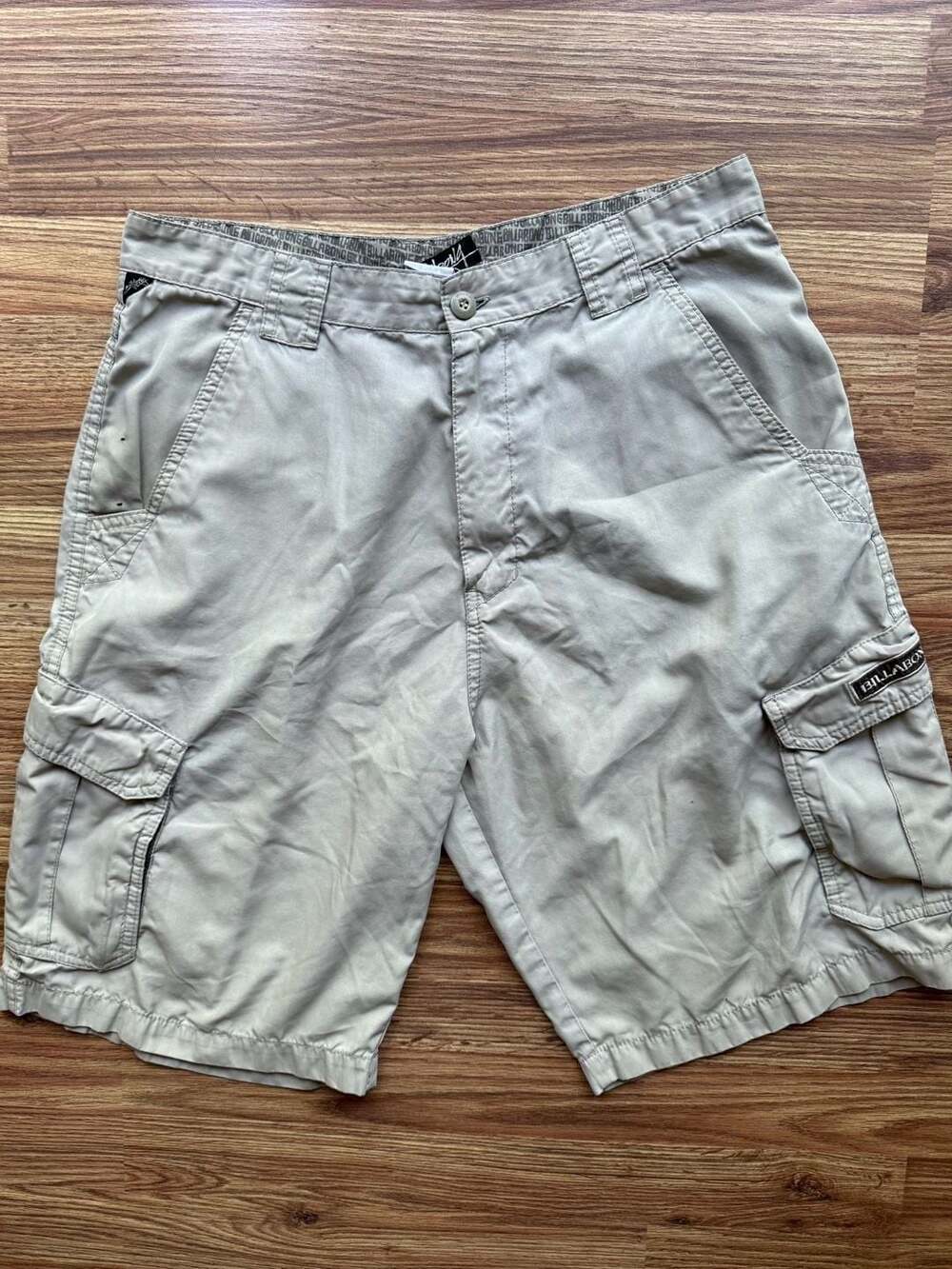 Y2K Billabong Men's Khaki Cargo Shorts Size 33